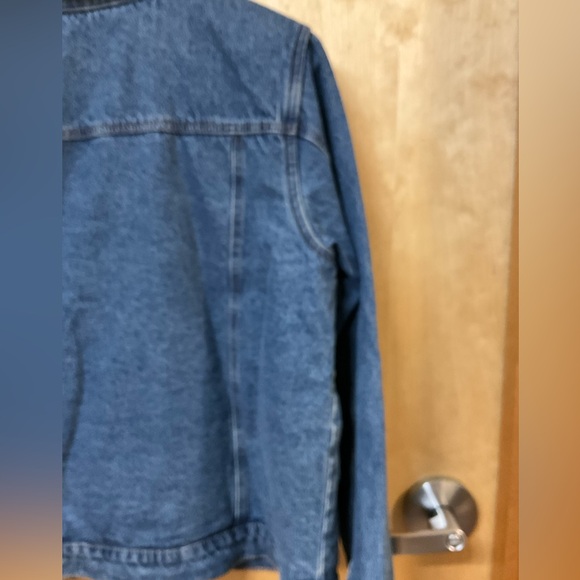 BP Denim Oversize Trucker Jacket Faux Shearling Neck & Lined Inside 🔥 - Picture 8 of 15